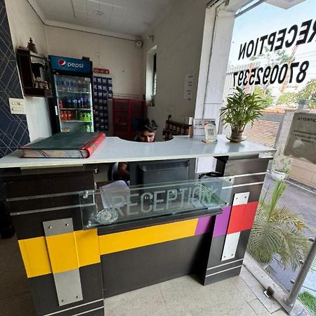 Parkview Residency Hotel Gurgáon Kültér fotó